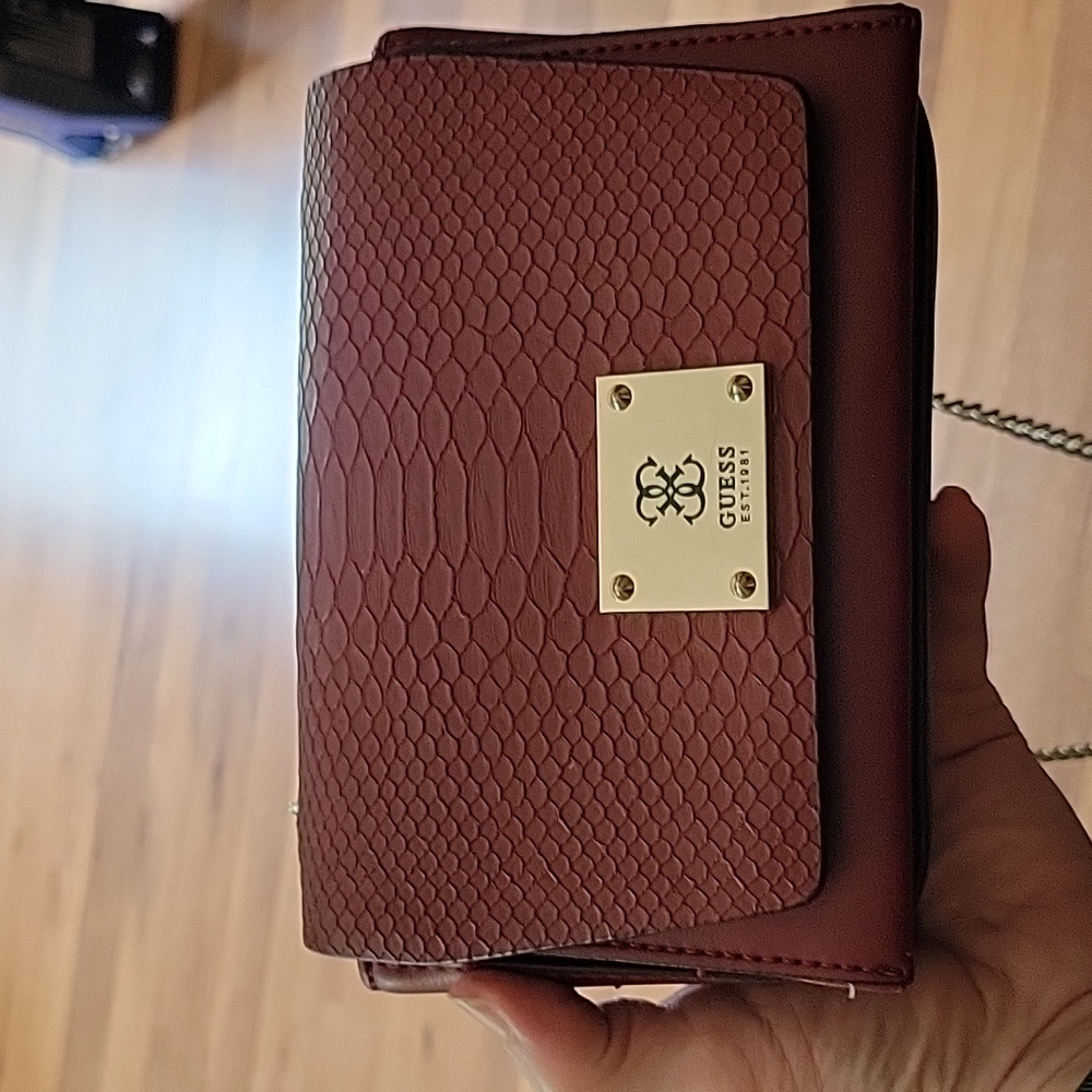 Beautiful Burgundy small Guess bag